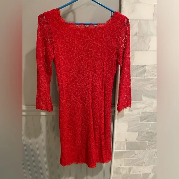 DVF red lace Zarita dress Size 2
